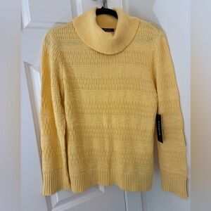 NEW! Maglia Soft Cotton Yellow Cowl Neck Turtleneck Sweater Medium